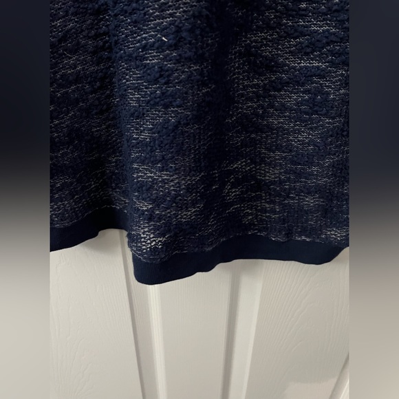 Navy blue size XL long sleeve hi lo hem tunic top - Picture 6 of 6